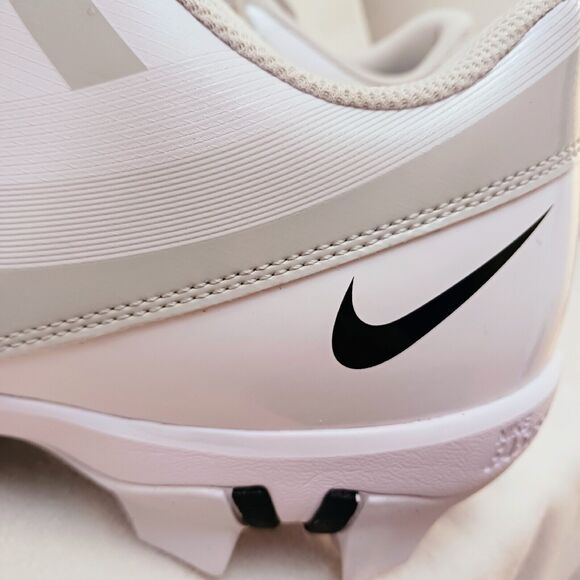 NEW Nike FASTFLEX VAPOR Pro Football Cleats Sz 13 White SILVER Laced DQ5114-100 main image 12